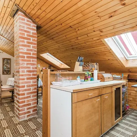 Apartment Two-bedroom In Supetarska Draga